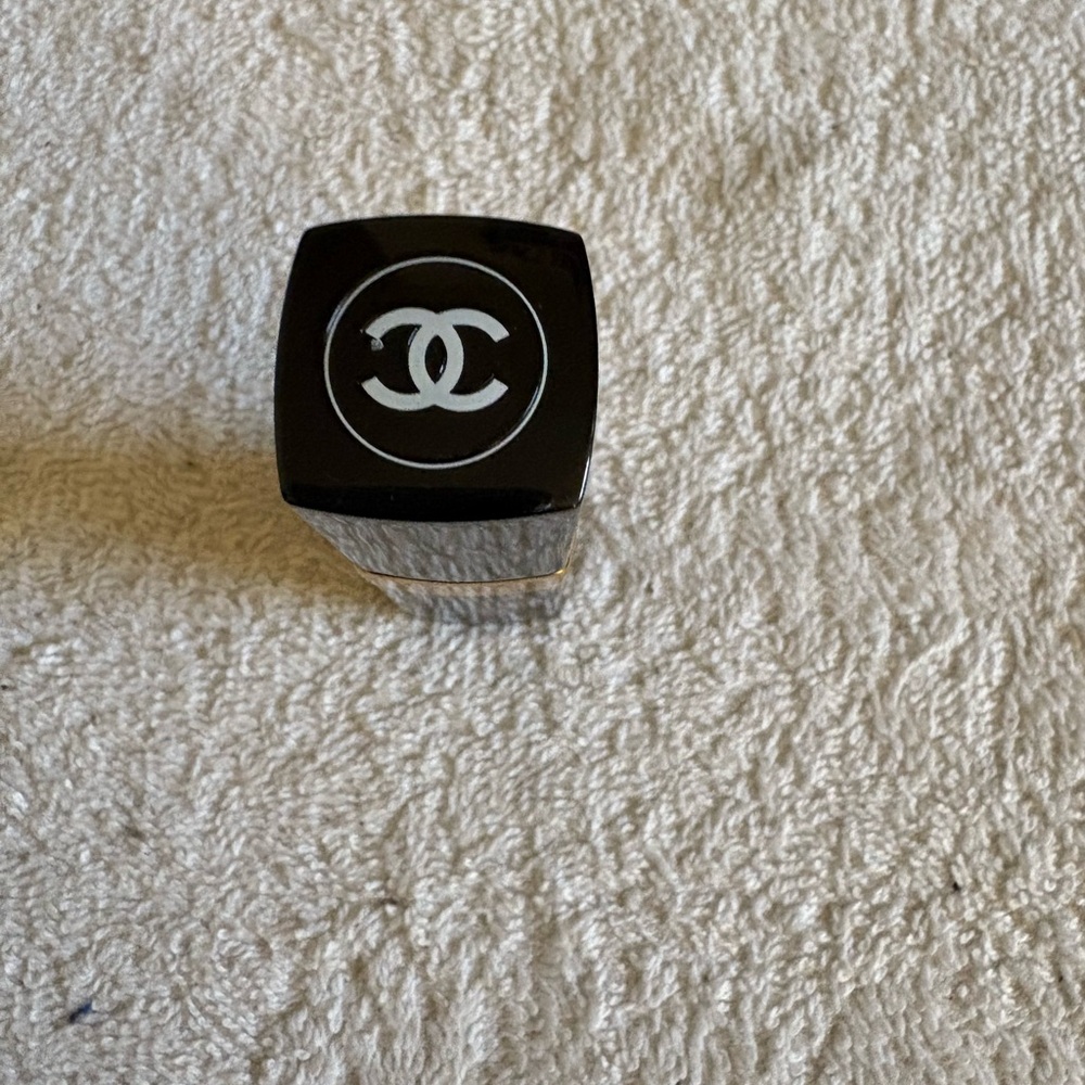 CHANEL Rouge Coco Avant-Garde Lipstick
